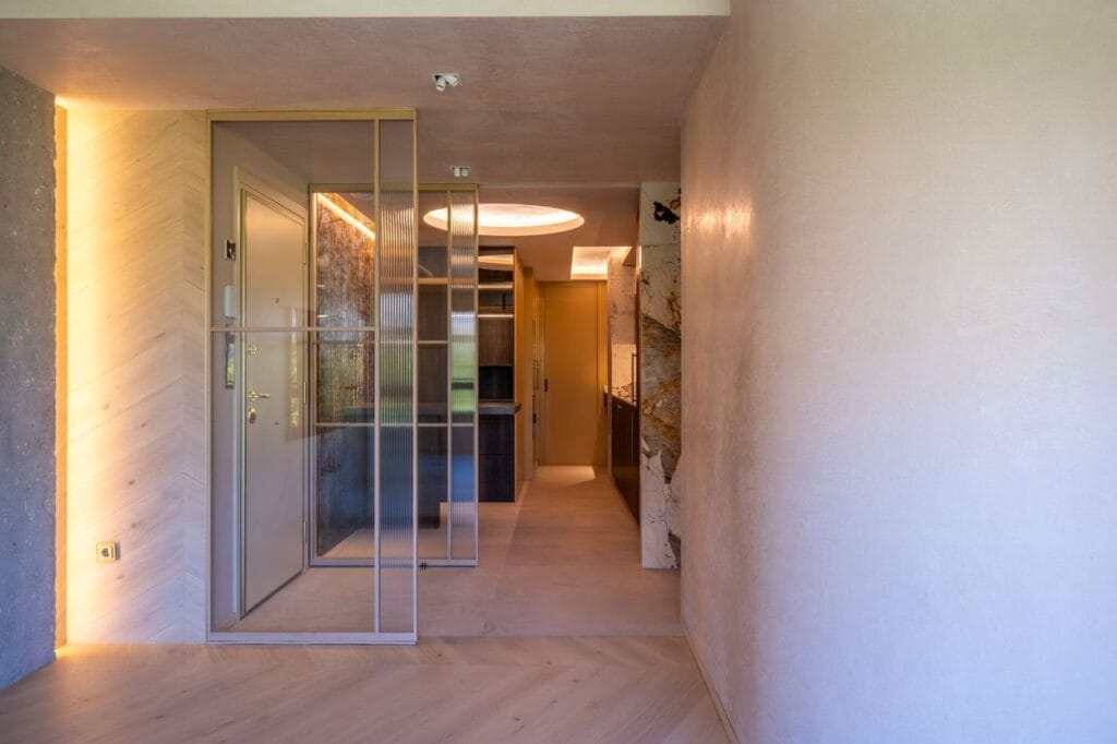 Proyecto de tarima de madera natural para DAAR ARQUITECTURA